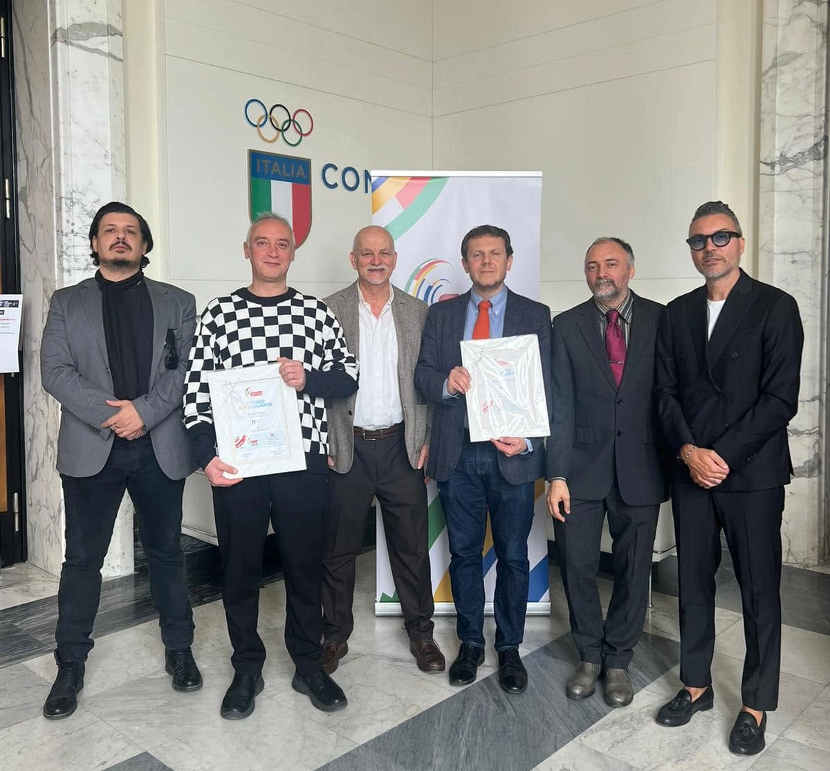 Riccardo Cangini di Be2Bit con la Honorary Card Number Zero eSports FISR